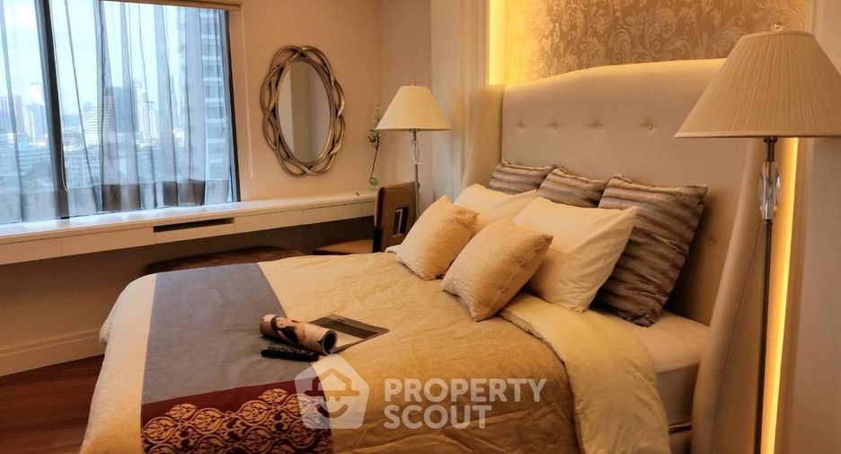 For rent 2 bedrooms condo in Khlong Toei, Bangkok