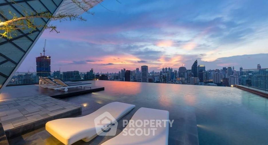 À louer 2 chambres condo à Watthana, Bangkok