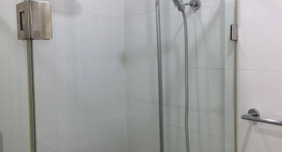 Wohnung zur Miete mit 1 Zimmer in Khlong Toei, Bangkok