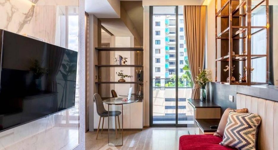 For rent 1 bed condo in Khlong Toei, Bangkok