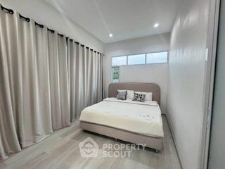 Haus zur Miete mit 4 Zimmer in Bang Lamung, Chonburi