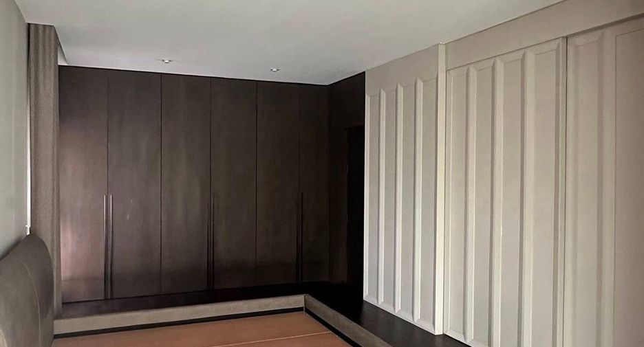 Haus zur Miete mit 3 Zimmer in Saphan Sung, Bangkok