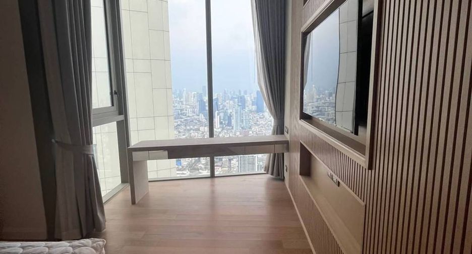 Condo en alquiler de 4 habitaciones en Khlong San, Bangkok
