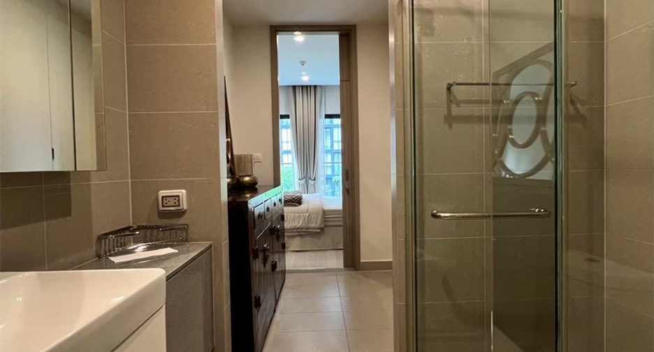 For sale 1 bed condo in Pathum Wan, Bangkok