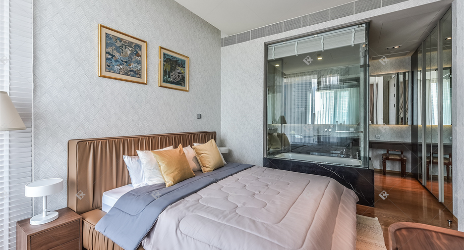 For sale 1 bed condo in Sathon, Bangkok