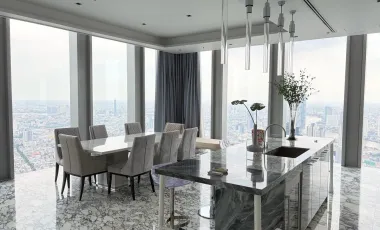 For rent 3 bedrooms condo in Sathon, Bangkok