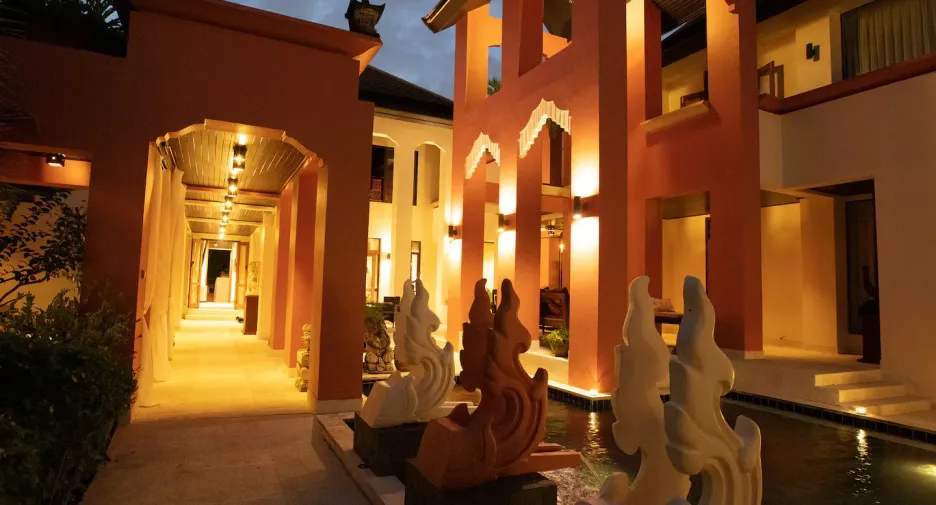 Villa zum Kauf und zur Miete mit 6 Zimmer in East Pattaya, Pattaya