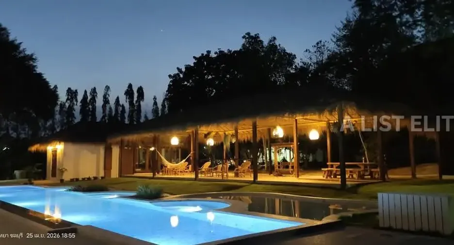 For rent 4 bedrooms house in Huay Yai, Pattaya