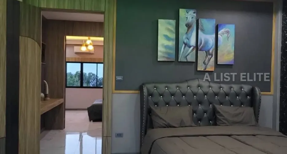 For rent 6 bedrooms house in East Pattaya, Pattaya