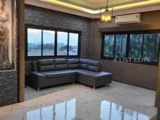 For rent 6 bedrooms house in Bang Lamung, Chonburi