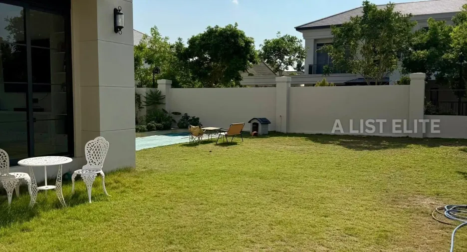For rent 4 bedrooms house in East Pattaya, Pattaya