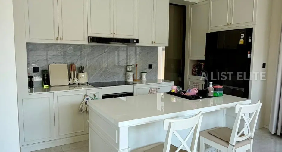 For rent 4 bedrooms house in East Pattaya, Pattaya