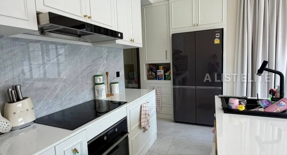 For rent 4 bedrooms house in East Pattaya, Pattaya