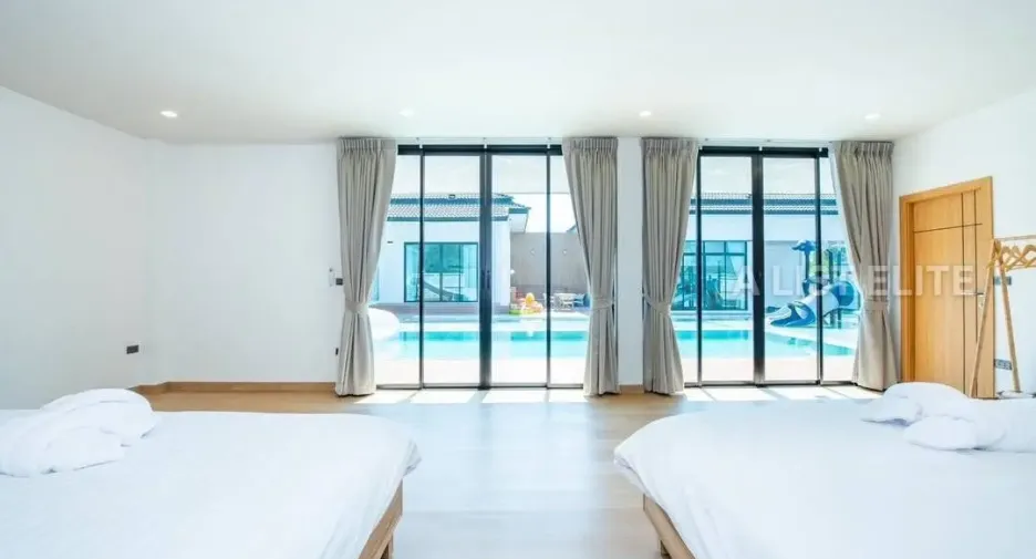 À vendre 5 chambres maison à East Pattaya, Pattaya