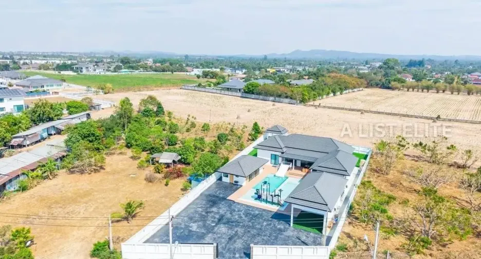 À vendre 5 chambres maison à East Pattaya, Pattaya
