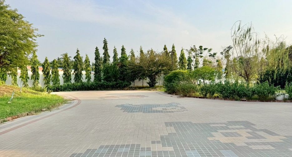 For sale 3 ベッドルーム house in East Pattaya, Pattaya