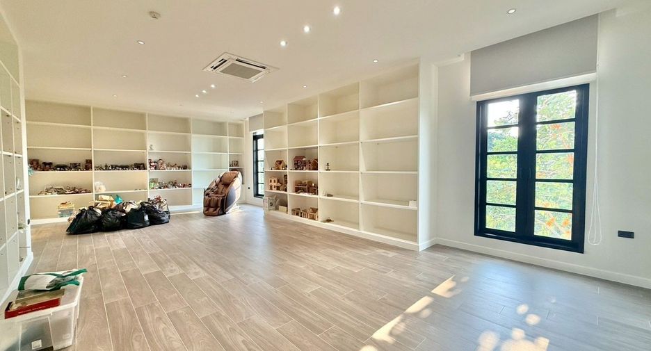 For sale 3 ベッドルーム house in East Pattaya, Pattaya