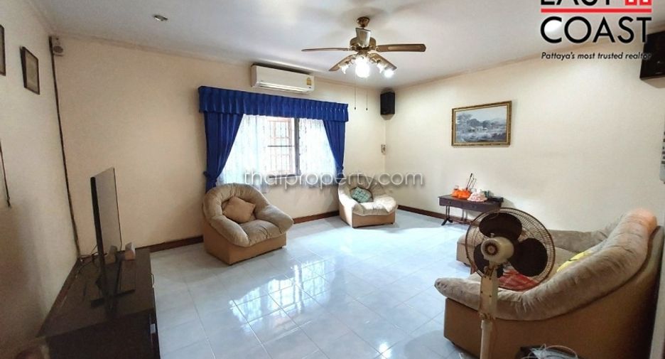 For rent 5 bedrooms house in East Pattaya, Pattaya