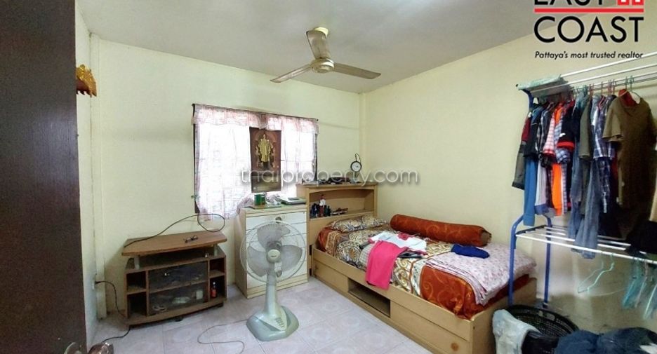 For rent 5 bedrooms house in East Pattaya, Pattaya