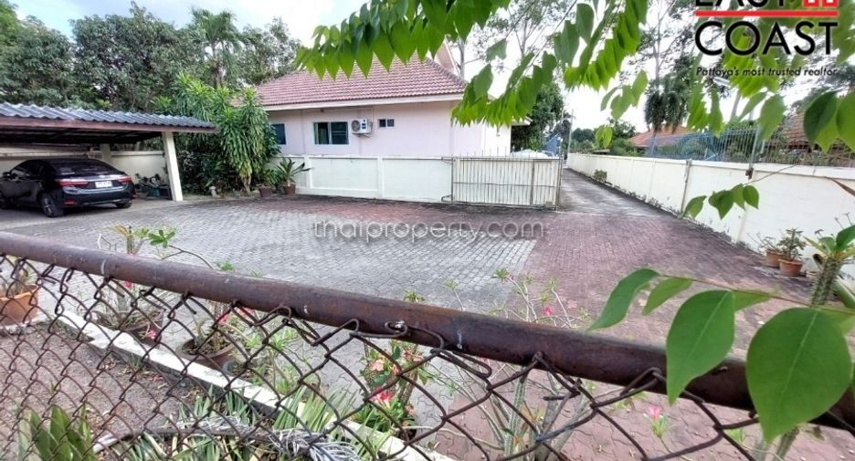 For rent 5 bedrooms house in East Pattaya, Pattaya