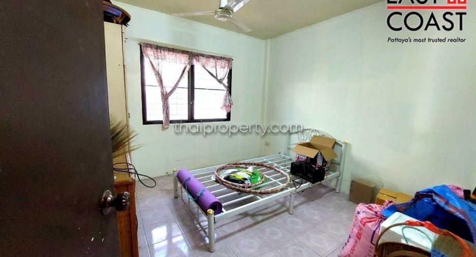 For rent 5 bedrooms house in East Pattaya, Pattaya