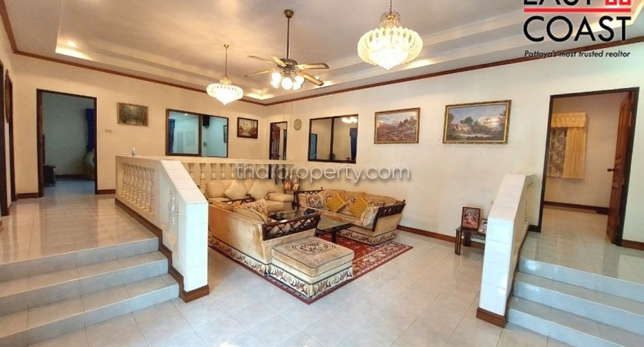 For rent 5 bedrooms house in East Pattaya, Pattaya