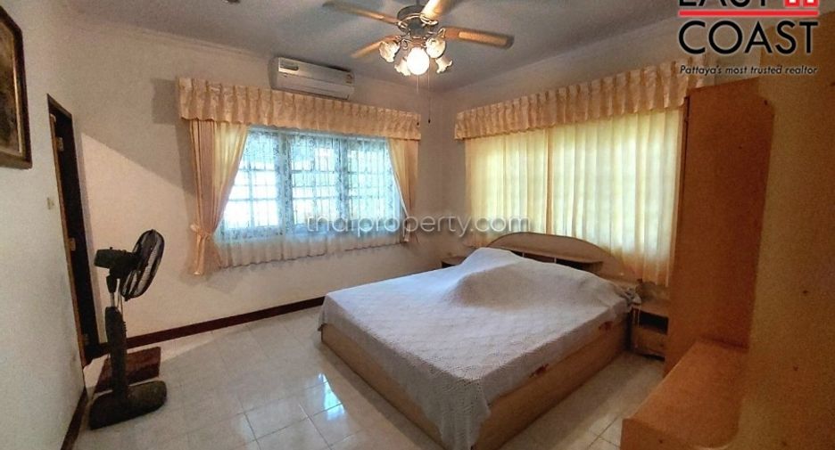 For rent 5 bedrooms house in East Pattaya, Pattaya