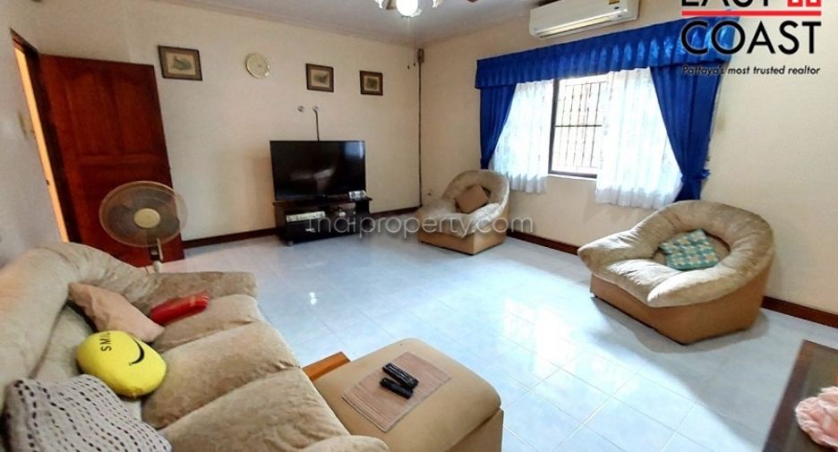 For rent 5 bedrooms house in East Pattaya, Pattaya