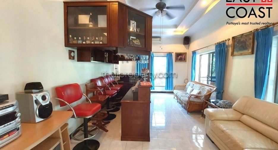 For rent 5 bedrooms house in East Pattaya, Pattaya