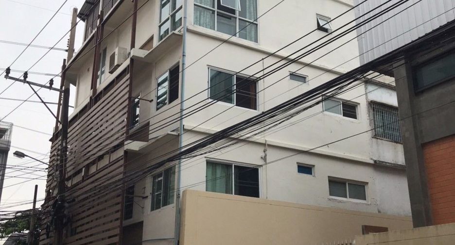 ให้เช่า 1 เตียง คอนโด ใน วัฒนา, กรุงเทพฯ