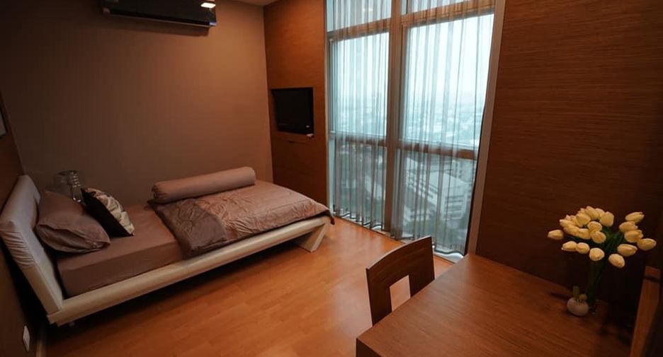À louer 2 chambres condo à Khlong Toei, Bangkok