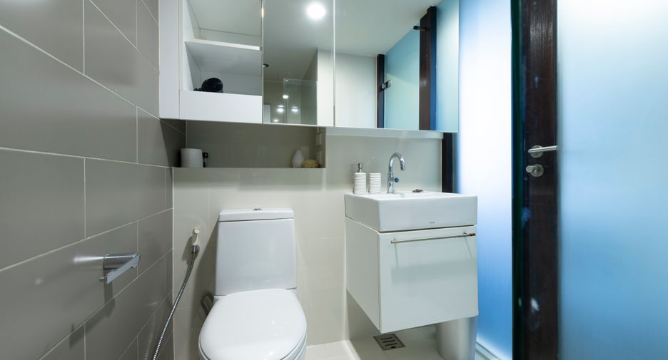 For rent 1 Beds condo in Khlong Toei, Bangkok