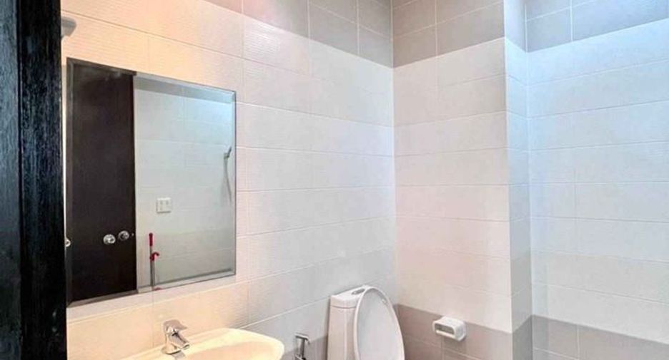 Wohnung zur Miete mit 2 Zimmer in Khlong Toei, Bangkok
