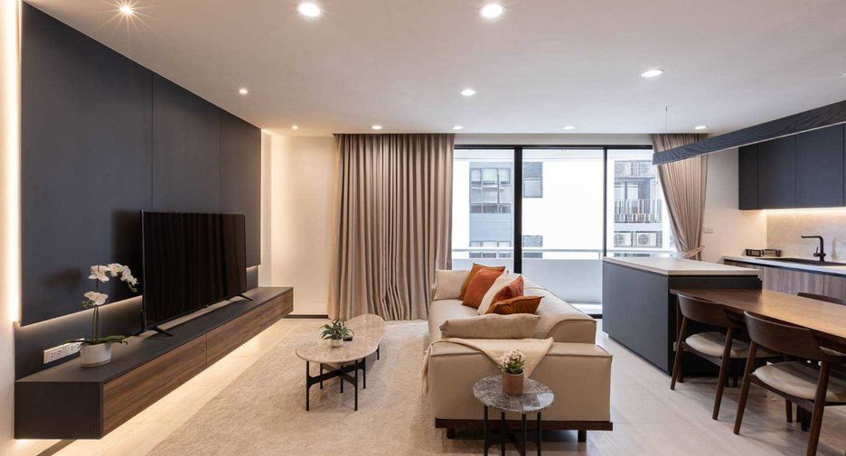 Condo en alquiler de 4 habitaciones en Khlong Toei, Bangkok
