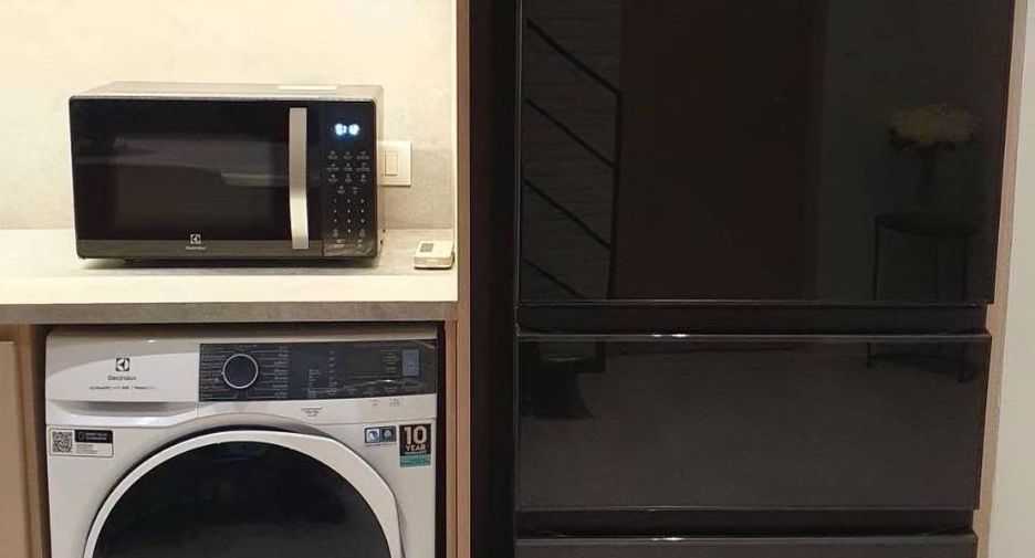 Condo en alquiler de 2 habitaciones en Sathon, Bangkok