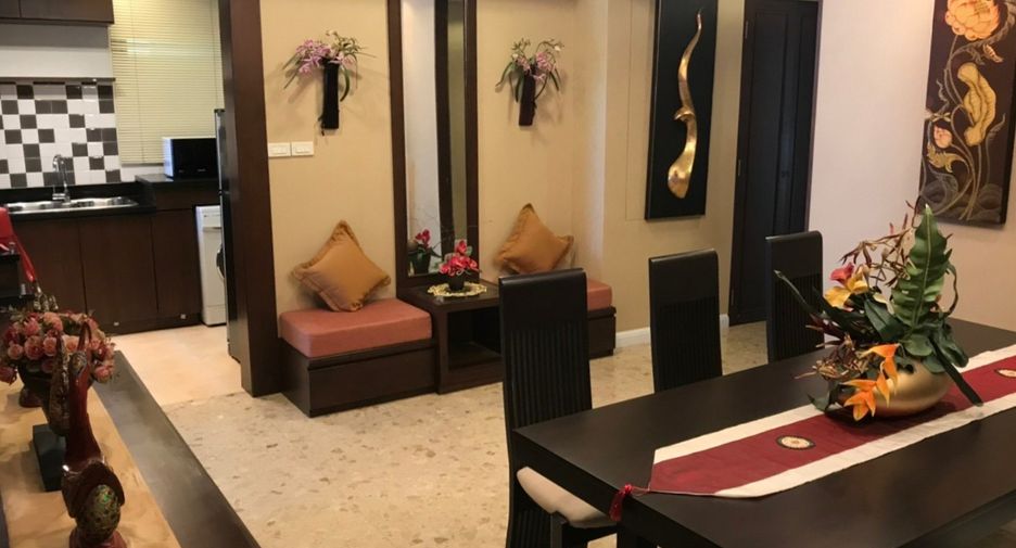 For rent 2 bedrooms condo in Watthana, Bangkok