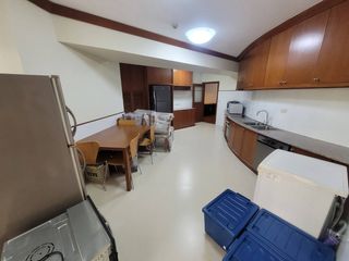出租 3 卧室 公寓 在 Khlong Toei, 曼谷