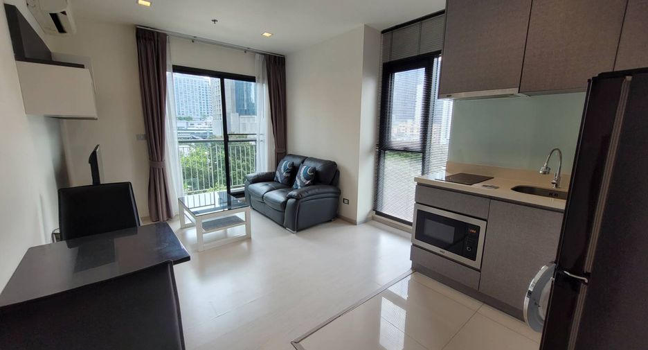For rent 1 bed condo in Khlong Toei, Bangkok