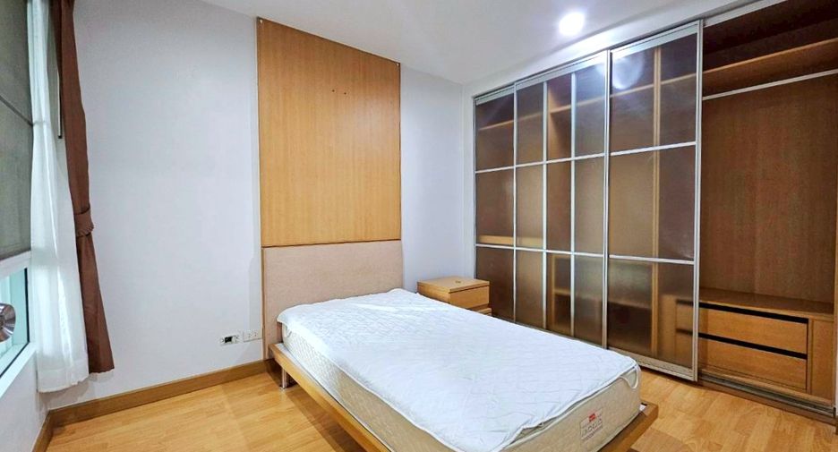 ให้เช่า 2 ห้องนอน คอนโด ใน วัฒนา, กรุงเทพฯ