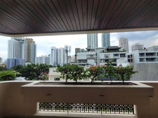 For rent 3 ベッドルーム condo in Watthana, Bangkok