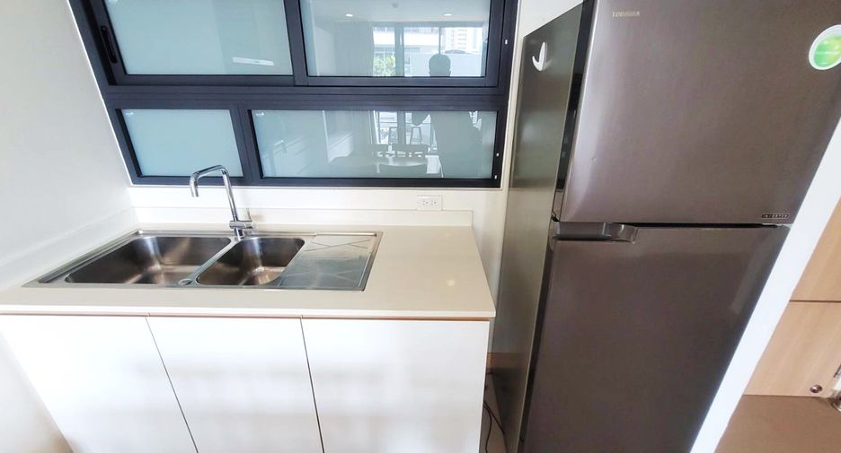 Condo en alquiler de 2 habitaciones en Watthana, Bangkok
