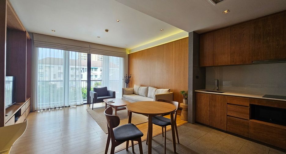 For rent 1 bed condo in Watthana, Bangkok
