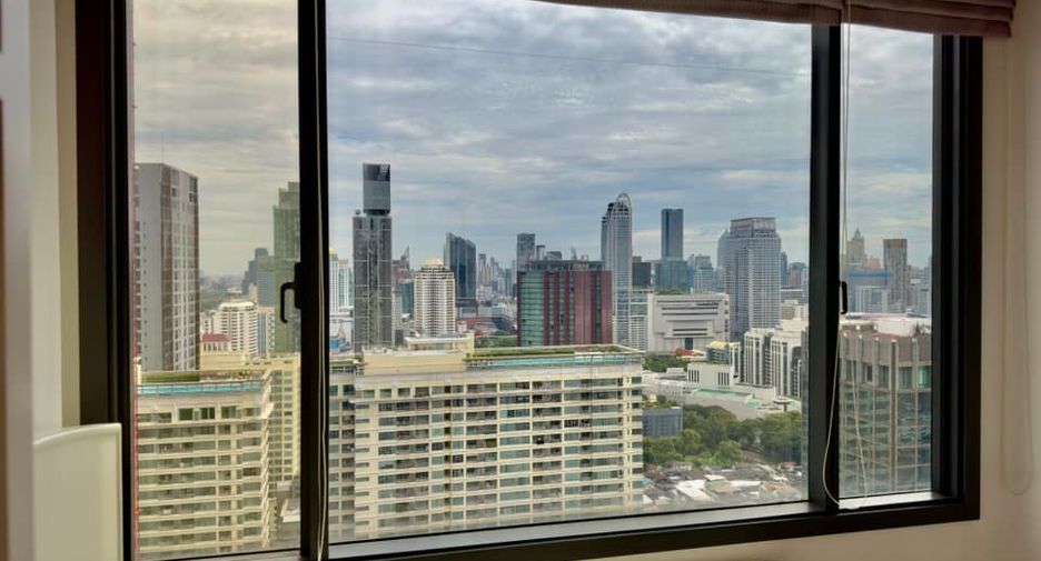 For rent そして for sale 2 ベッドルーム condo in Pathum Wan, Bangkok
