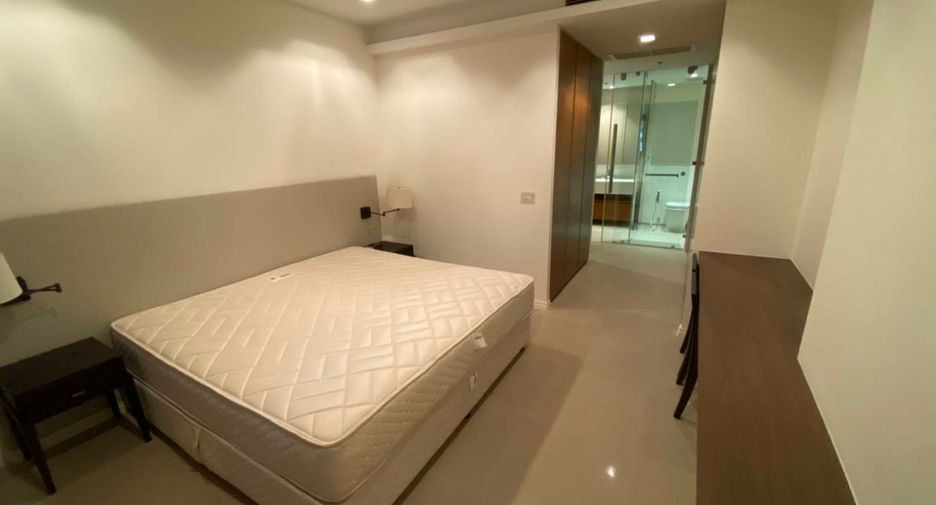 For rent 2 bedrooms condo in Sathon, Bangkok