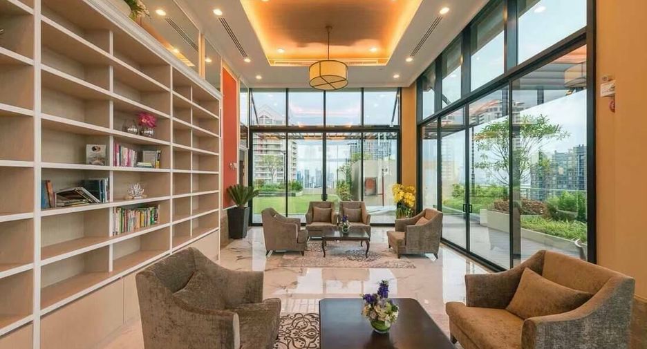 For rent 2 ベッドルーム condo in Sathon, Bangkok