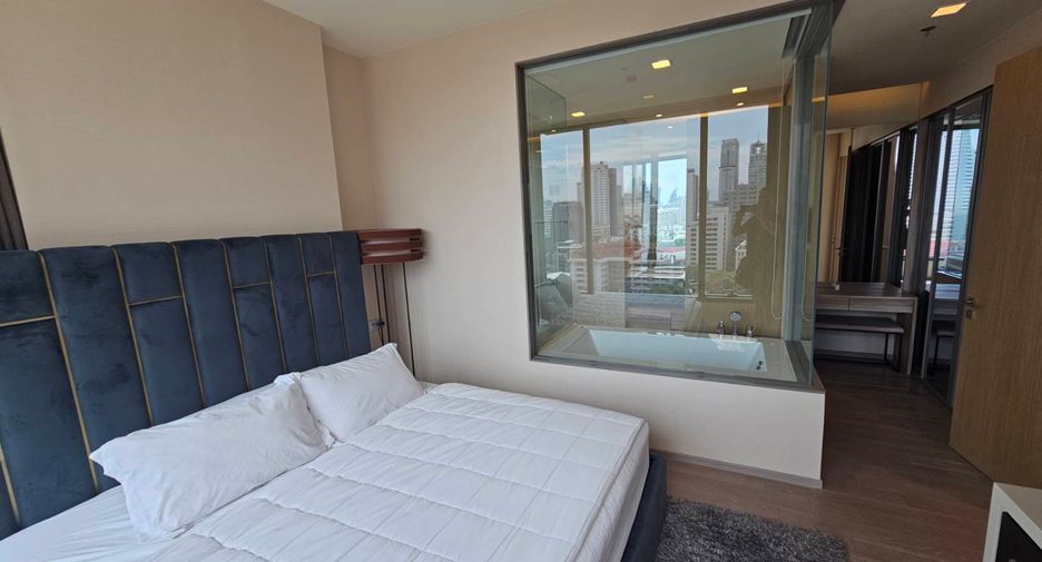 For rent 2 bedrooms condo in Watthana, Bangkok