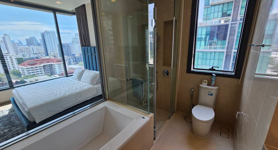 For rent 2 bedrooms condo in Watthana, Bangkok