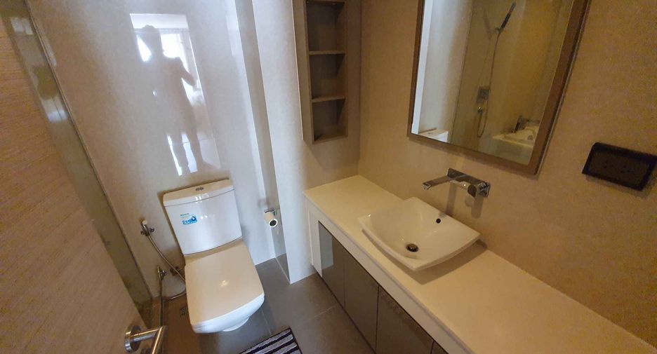 À louer 2 chambres condo à Khlong Toei, Bangkok