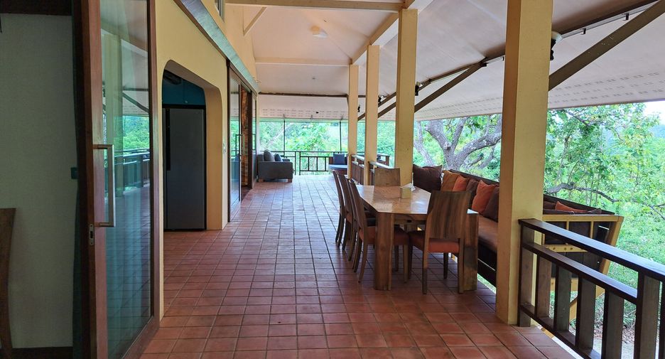 For rent 3 ベッドルーム villa in Hang Dong, Chiang Mai