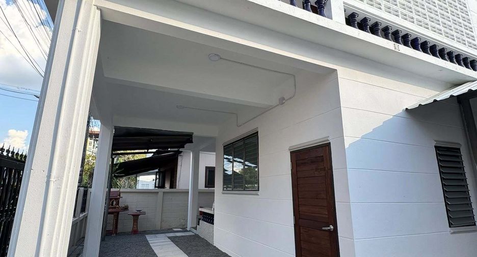 出租 3 卧室 独立屋 在 Mueang Chiang Mai, Chiang Mai